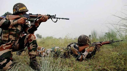 Armed guns Indian Army